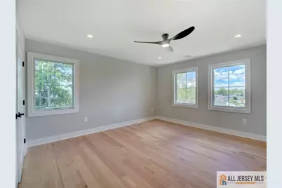 529 Wood Avenue, Edison, NJ 08820 - Photo 19