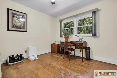 390 Kennedy Street, Iselin, NJ 08830 - Photo 23