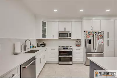 43 Franklin School Way #611, Metuchen, NJ 08840 - Photo 17