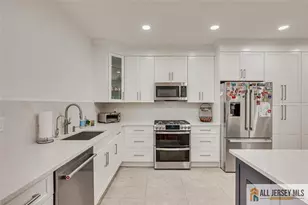 43 Franklin School Way, Metuchen, NJ 08840 - Photo 17