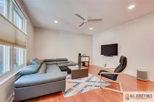 43 Franklin School Way, Metuchen, NJ 08840 - Photo 11