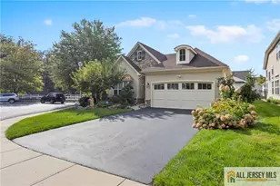 48 Merlot Ct, Monroe Township, NJ 08831 - Photo 3