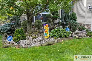 48 Merlot Ct, Monroe Township, NJ 08831 - Photo 5