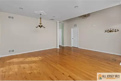 48 Merlot Court, Monroe Township, NJ 08831 - Photo 9