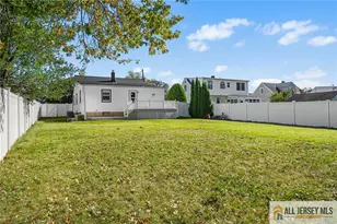 15 Chestnut St, Edison, NJ 08817 - Photo 31
