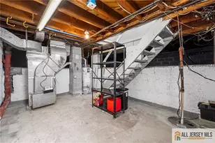 15 Chestnut St, Edison, NJ 08817 - Photo 25