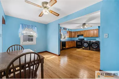 15 Chestnut Street, Edison, NJ 08817 - Photo 11