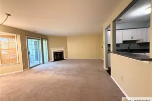 112 Lowell Ct, West Windsor Township, NJ 08540 - Photo 9