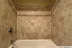 112 Lowell Ct, West Windsor Township, NJ 08540 - Photo 13