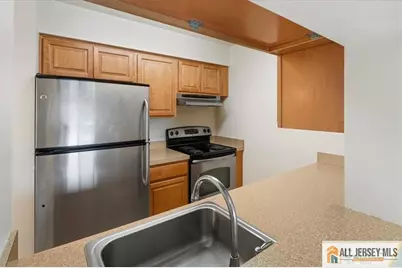 1604 Ravens Crest Drive, Plainsboro Township, NJ 08536 - Photo 5