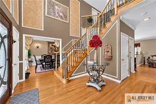 10 Treetops Dr, Monroe Township, NJ 08831 - Photo 5