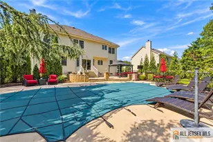 10 Treetops Dr, Monroe Township, NJ 08831 - Photo 35