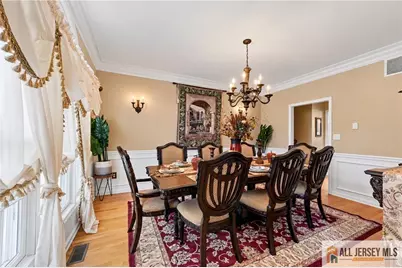 10 Treetops Drive, Monroe Township, NJ 08831 - Photo 7