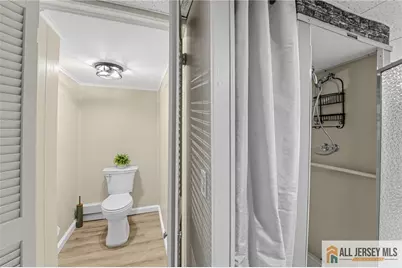 39 N Edward Street, Sayreville, NJ 08872 - Photo 27