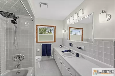 39 N Edward Street, Sayreville, NJ 08872 - Photo 21