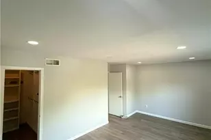34 Deerfield Ln, Jamesburg, NJ 08831 - Photo 27