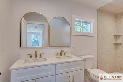 130 Garden Terrace, Edison, NJ 08817 - Photo 27