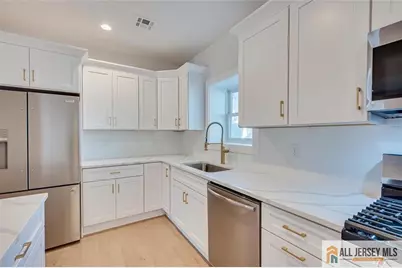 130 Garden Terrace, Edison, NJ 08817 - Photo 13