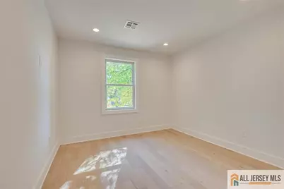130 Garden Terrace, Edison, NJ 08817 - Photo 29