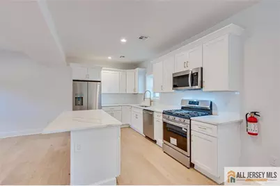 130 Garden Terrace, Edison, NJ 08817 - Photo 11