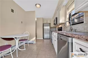 323 Gills Ln, Iselin, NJ 08830 - Photo 15