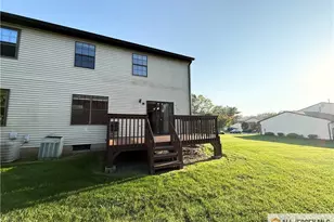 18 Dogwood Dr, Edison, NJ 08820 - Photo 11