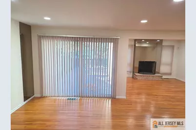 375 Willowbrook Drive, North Brunswick Township, NJ 08902 - Photo 19