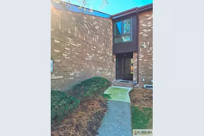 375 Willowbrook Drive, North Brunswick Township, NJ 08902 - Photo 5