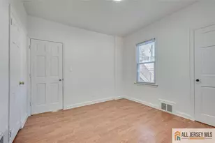 4087 Woodbridge Ave, Edison, NJ 08837 - Photo 15