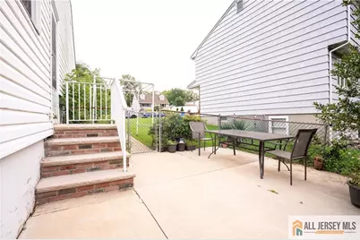 21 Pennington Avenue, Colonia, NJ 07067 - Photo 9