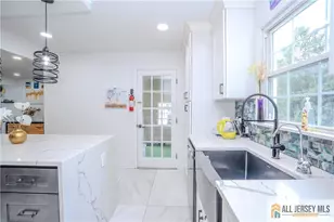 21 Pennington Ave, Colonia, NJ 07067 - Photo 39