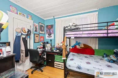 562 Jacques Street, Perth Amboy, NJ 08861 - Photo 9