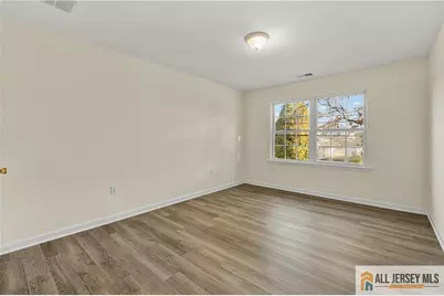 643 Drake Avenue, Middlesex, NJ 08846 - Photo 27