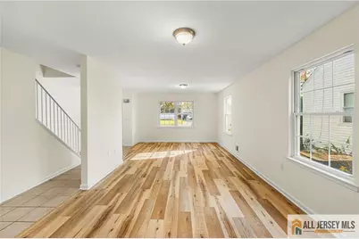 643 Drake Avenue, Middlesex, NJ 08846 - Photo 5
