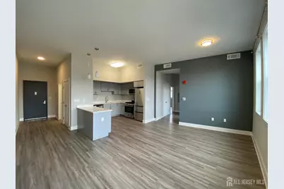 22 Center Street #101, Metuchen, NJ 08840 - Photo 1