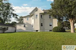 20 Silver Lake Ave, Edison, NJ 08817 - Photo 1