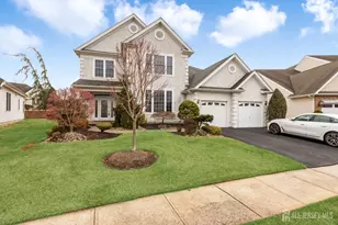 27 Crooked Stick Pl, Monroe Township, NJ 08831 - Photo 1