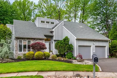 13 Clinton Avenue, Edison, NJ 08820 - Photo 1