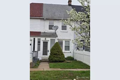 47 Lufberry Avenue, New Brunswick, NJ 08901 - Photo 1