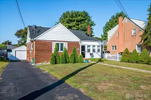 434 S Pine Ave, Sayreville, NJ 08879 - Photo 1