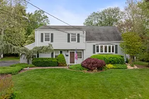 14 Sterling Ct, East Brunswick Township, NJ 08816 - Photo 1