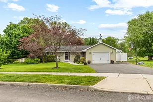 64 Kingsley Rd, South Brunswick Township, NJ 08824 - Photo 1