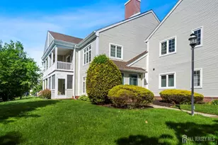 40 Rutland Ln, Monroe Township, NJ 08831 - Photo 1