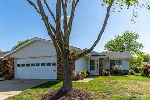 249 Doremus Dr, Monroe Township, NJ 08831 - Photo 1