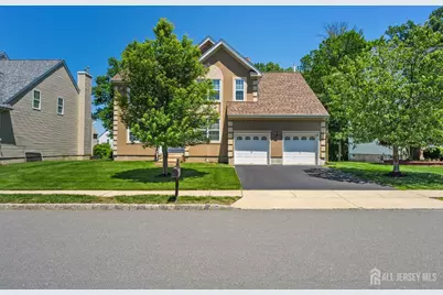13 Goldstar Drive, Franklin Township, NJ 08540 - Photo 1