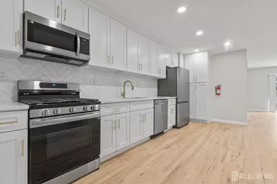 45 Jewett Avenue #1, Jersey City, NJ 07304 - Photo 1