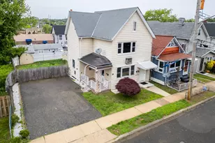 422 Catherine St, South Amboy, NJ 08879 - Photo 1