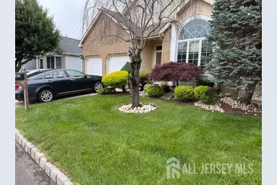 102 Leeds Lane, Monroe Township, NJ 08831 - Photo 1