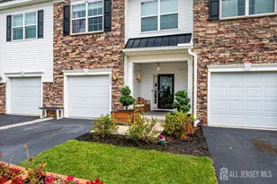1517 Paxton Ln, Monroe Township, NJ 08831 - Photo 1