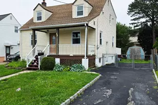 22 State St, Carteret, NJ 07008 - Photo 1